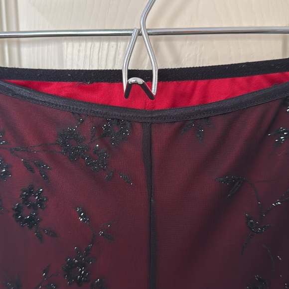 Women’s black sparkly stretchy pants with red back lining - Picture 4 of 4